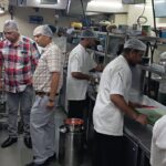 खाद्य सुरक्षा टीम ने नोटोरियस क्लब का निरीक्षण किया, दो खाद्य पदार्थों के नमूने लिए*