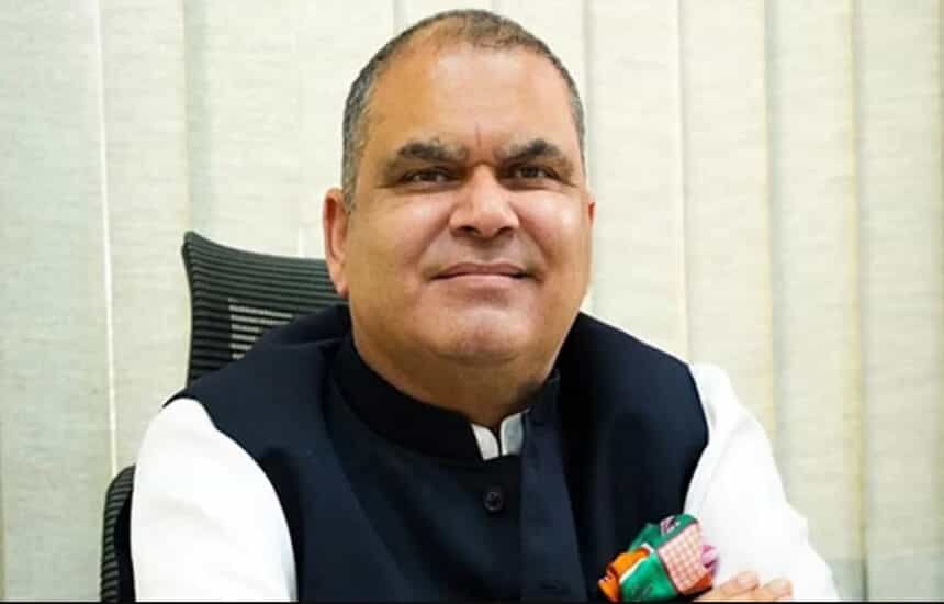 AAP सरकार ने कैबिनेट में किया फेरबदल: मंत्री हरभजन से बिजली विभाग वापस लिया, संजीव अरोड़ा को दी जिम्मेदारी