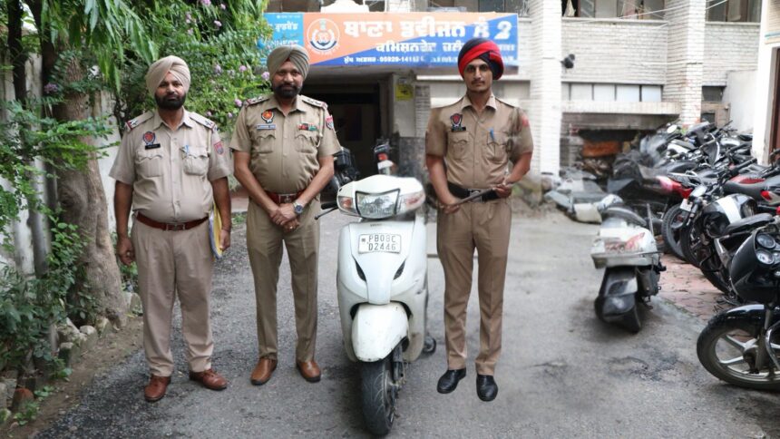 जालंधर पुलिस के हत्थे चढ़ा स्नैचिंग गिरोह: 3 आरोपी गिरफ्तार, वारदात में इस्तेमाल स्कूटी बरामद