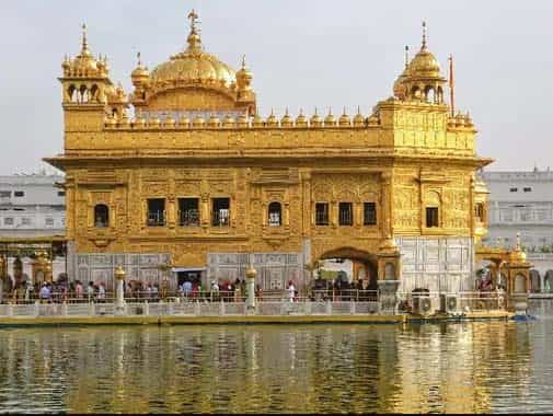 श्री हरमंदिर साहिब में पानी भरने की खबरों पर हेड ग्रंथी बोले- दरबार साहिब सुरक्षित, श्रद्धालु बेफिक्र होकर करें दर्शन, अफवाहों पर ना दें ध्यान