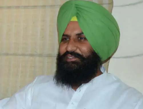 लुधियाना में पूर्व विधायक बैंस पर जानलेवा हमला : घर से गाड़ी निकालते वक्त भतीजे ने चलाई गोली