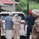 पंजाब के मुख्यमंत्री भगवंत मान दूसरे दिन भी अस्पताल में भर्ती : मां मिलने पहुंचीं,2 दिन और एडमिट रहेंगे