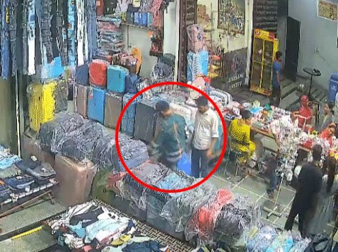 लुधियाना में एक बैग की दुकान से संदिग्ध थैले में विस्फोटक मिला : पुलिस ने IED का पता चलने पर 2 गिरफ्तार किए