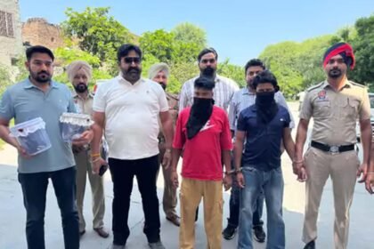 फाजिल्का : पाकिस्तान से अवैध हथियारों की तस्करी का भंडाफोड़; 5 पिस्टल और मैगजीन बरामद ; विदेशी नेटवर्क के जरिए मंगवाए थे