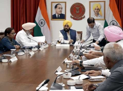 सीएम मान की अध्यक्षता में सीएम आवास पर हुई कैबिनेट की बैठक : पूर्व मंत्री धर्मसोत पर चलेगा केस; पंजाब कैबिनेट ने दी मंजूरी,प्री-जीएसटी एरियर से जुड़े मामलों में भी ओटीएस योजना 