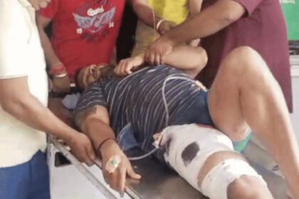 मोहाली के फेज-2 में जिम मालिक पर बाइक सवार बदमाशों ने 5 राउंड फायरिंग :CCTV में बाइक पर भागते दिखे हमलावर