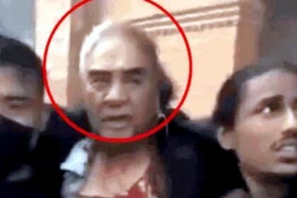 नेपाल में हिंसक प्रदर्शन के बीच पीएम ओली का इस्तीफा : वित्त मंत्री को दौड़ा-दौड़ाकर पीटा; राष्ट्रपति, गृहमंत्री के घर जलाए