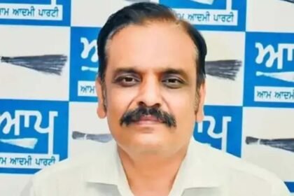 आम आदमी पार्टी के अमृतसर विधायक कुंवर विजय का इस्तीफा मंजूर 