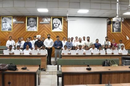 डिप्टी कमिश्नर ने केयरगिवर-मातृ-शिशु कोर्स पूरा करने वाली 30 प्रशिक्षार्थियों को सौंपे सर्टिफिकेट