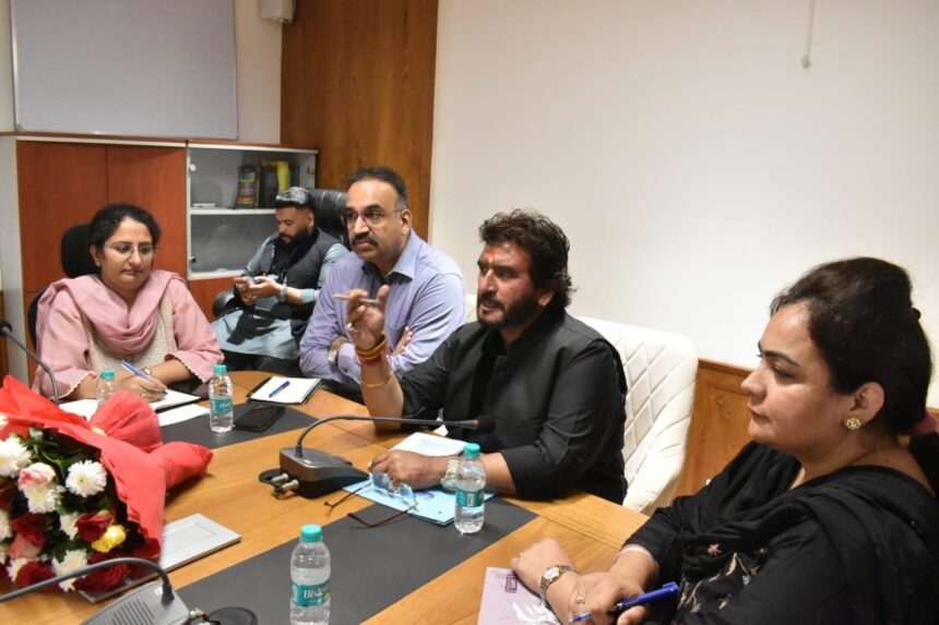 पंजाब राज्य सफाई कर्मचारी आयोग के चेयरमैन ने शहर में सफाई प्रबंधों का लिया जायजा