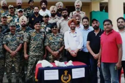 BSF ने भारत-पाकिस्तान इंटरनेशनल बॉर्डर से 2 AK-47 राइफलें और मैगजीन बरामद ; दिवाली को लेकर बड़ी आतंकी साजिश का प्लान था