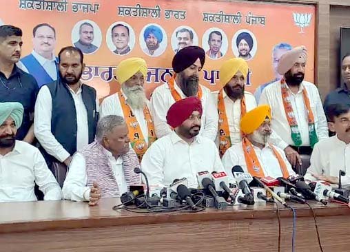 केंद्रीय मंत्री रवनीत सिंह बिट्टू की बड़ी घोषणा : भाजपा अकेले सभी 117 सीटों पर चुनाव लड़ेगी, गठबंधन पर क्या बोले?