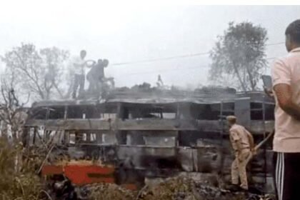 बस हाईटेंशन लाइन से टकराई लगी आग, कई सिलेंडर फटे : 3 की मौत, 10 से ज्यादा झुलसे