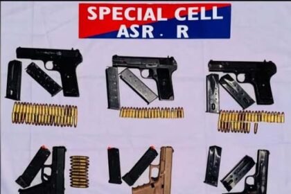 कनाडा से लाैटा युवक बड़ी संख्या में हथियारों के साथ गिरफ्तार, पाक तस्करों के संपर्क में था अमरबीर