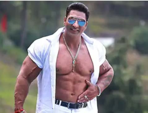 पंजाब के शाकाहारी बॉडी बिल्डर और बॉलीवुड एक्टर वरिंदर सिंह घुम्मन का निधन : अमृतसर के फोर्टिस अस्पताल में ऑपरेशन के वक्त 2 हार्ट अटैक आए