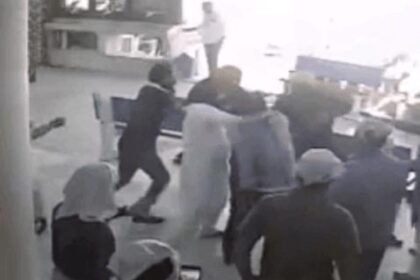 गुरुद्वारे में प्रधानगी को लेकर हुआ विवाद : तलवारों से किया हमला, 3 लोग जख्मी; दूसरे पक्ष ने कहा- 4 साल से चुनाव नहीं हुआ