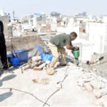 जालंधर में नगर निगम की टीम ने एक कुख्यात मां-बेटी नशा तस्कर गिरोह के घर पर संयुक्त कार्रवाई : अवैध निर्माण को किया ध्वस्त 