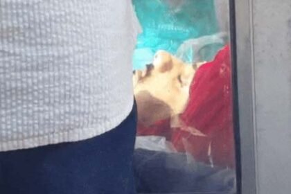 पंजाबी सिंगर राजवीर जवंदा की अंतिम विदाई : लुधियाना के पैतृक गांव पौना में उनका अंतिम संस्कार, लाल रंग की पगड़ी पहनाई