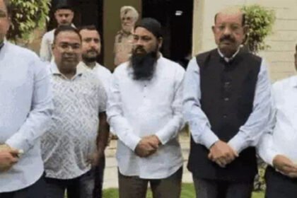 आई लव मोहम्मद और जय श्रीराम का नारा लगाने के बाद पैदा हुआ विवाद सुलझा :  मंत्री मोहिंदर भगत ने घर बुलाए थे हिंदू-मुस्लिम नेता; दोनों पक्षों में राजीनामा करवाया 