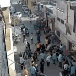 जालंधर के लाडोवाली रोड के प्रीत नगर में दो पक्षों में कार-स्कूटी की साइड को लेकर हुआ विवाद :  चले लात-घूंसे, एक पक्ष ने लड़के बुलाकर पीटा