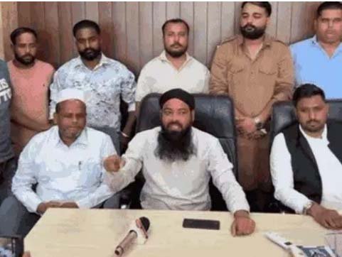 जालंधर में आई लव मोहम्मद विवाद :  मुस्लिम नेता बोले- भाजपा वाले इलेक्शन को लेकर ये माहौल बना रहे