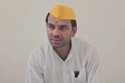 राहुल गांधी को नेतागिरी छोड़ रसोइया या मछुआरा बन जाना चाहिए- तेज प्रताप