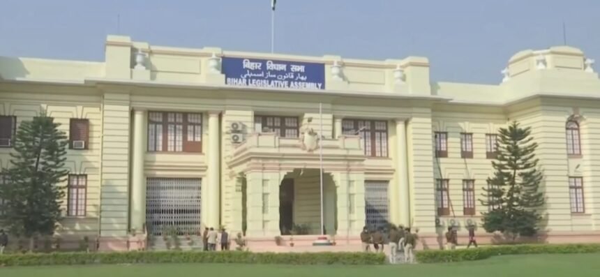 बिहार विधानसभा चुनाव के दूसरे और अंतिम चरण के लिए कल 122 सीटों पर मतदान