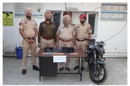 जालंधर कमिश्नरेट पुलिस की बड़ी कार्रवाई: स्नैचिंग मामलों में आरोपी गिरफ्तार, 12 मोबाइल फ़ोन बरामद