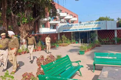 चंडीगढ़ : पंजाब यूनिवर्सिटी में फिर से माहौल बिगड़ने के आसार; किसी भी हाल में परीक्षा नहीं होने देंगे- पीयू बचाओ मोर्चा का एलान