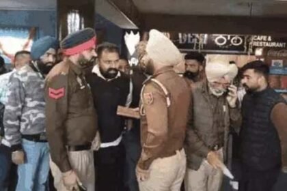 अमृतसर में बस स्टैंड पर ताबड़तोड़ गोलीबारी : ट्रांसपोर्ट कर्मचारी की गोली मारकर हत्या; बस स्टैंड पर यात्री बिठाने को लेकर विवाद, 6 गोलियों के खोल मिले