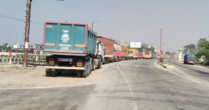 पंजाब में कमर्शियल वाहनों की एंट्री महंगी : 1000 से तीन हजार रुपये लगेगा शुल्क