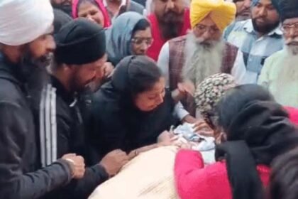 पोस्टमॉर्टम के बाद बेटी की लाश घर पहुंची अंतिम संस्कार : मां ने चूड़ियां पहनाईं, मेहंदी लगाई, दुल्हन का जोड़ा भी रखा; पड़ोसी ने रेप न कर पाने पर हत्या की