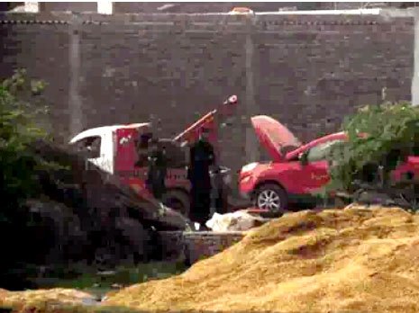 दिल्ली कार धमाका : हरियाणा में तीसरी संदिग्ध कार मिली : चौथी की तलाश; जांच में खुलासा – लाल रंग की गाड़ी से विस्फोटक ढोया गया