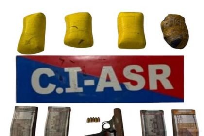 पंजाब में नशे के खिलाफ चल रही मुहिम के तहत काउंटर इंटेलिजेंस ने 4 किलो हेरोइन पकड़ा : तीन तस्कर काबू; पिस्तौल-5 कारतूस व 3.90 लाख ड्रग मनी बरामद