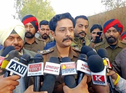 लक्की पाटियाल गैंग से जुड़े शूटर के साथ पुलिस का एनकाउंटर,फिरौती और फायरिंग के मामलों में थी तलाश