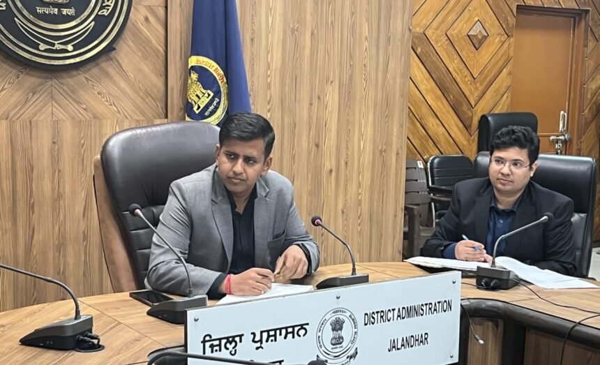 डिप् कमिश्नर ने सरफेस वाटर प्रोजेक्ट को अगले कुछ महीनों में पूरा करने के दिए आदेश