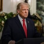 अमरीका ने आईएसआईएस आतंकवादियों के खिलाफ एक शक्तिशाली और घातक हवाई हमला किया: राष्ट्रपति डॉनल्ड ट्रंप