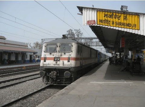 पंजाब के फतेहगढ़ साहिब में तीन दिन तक चलने वाले शहीदी समागम को लेकर रेलवे ने अहम फैसला : सरहिंद रेलवे स्टेशन पर 3 दिन 14 ट्रेनों का स्टॉपेज, दो मिनट रुकेंगी