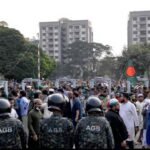 बांग्लादेश में हालत गंभीर : शरिफ उस्मान हादी के बाद एक और छात्र नेता सिकदर को सिर पर मारी गोली, फिर बिगड़ेंगे हालात