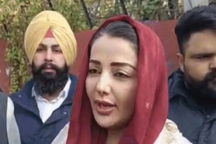 LIVE :  पंजाब में आज  ब्लॉक समिति व जिला परिषद के लिए हुई वोटिंग की काउंटिंग : AAP के एतराज पर रीकाउंटिंग, अकाली उम्मीदवार की जीत का अंतर बढ़ा