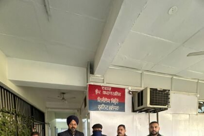 2000 रुपये रिश्वत लेते क्लर्क को विजीलैंस ब्यूरो ने किया काबू