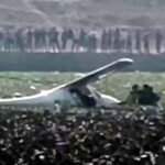 BREAKING :  प्रयागराज में सेना का एयरक्राफ्ट क्रैश: हवा में डगमगाया, तेज आवाज हुई; प्रत्यक्षदर्शी बोले- 3 को बचाया