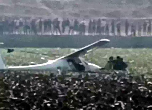 BREAKING :  प्रयागराज में सेना का एयरक्राफ्ट क्रैश: हवा में डगमगाया, तेज आवाज हुई; प्रत्यक्षदर्शी बोले- 3 को बचाया