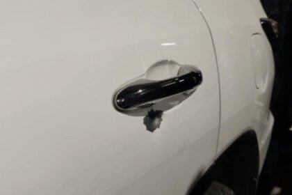 जालंधर दहला : प्रॉपर्टी डीलर की फॉर्च्यूनर पर फायरिंग, टक्कर के बाद एक्टिवा छोड़ भागे बदमाश