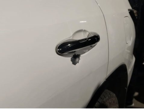 जालंधर दहला : प्रॉपर्टी डीलर की फॉर्च्यूनर पर फायरिंग, टक्कर के बाद एक्टिवा छोड़ भागे बदमाश