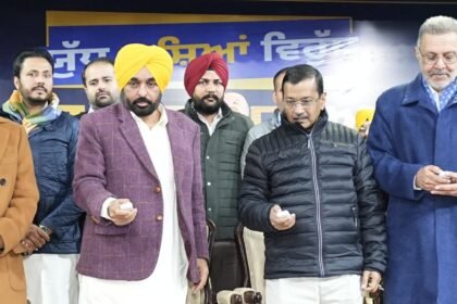 ‘युद्ध नशे विरुद्ध’ का दूसरा चरण शुरू, केजरीवाल–मान बोले—एकजुट होकर पंजाब को जड़ों से नशामुक्त बनाएंगे