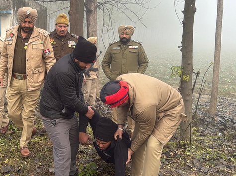 केसर धामी मर्डर केस: हथियार बरामदगी के दौरान जालंधर में एनकाउंटर, पुलिस ने घेरा तो की फायरिंग