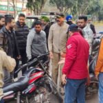 जालंधर में नंबरदार पर तेजधार हथियार से हमला, बाइक सवार बदमाश CCTV में कैद