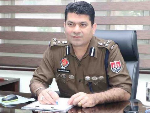 लुधियाना CP स्वपन शर्मा के खिलाफ जमानती वारंट जारी :अफीम रिकवरी केस में कोर्ट में पेशी पर नहीं आए, 4 को हाजिर होने के आदेश