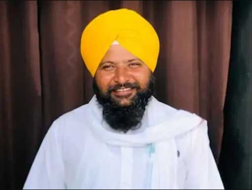 तरनतारन में AAP सरपंच की सनसनीखेज हत्या: शादी समारोह में घुसकर बरसाईं गोलियां, चचेरा भाई गंभीर घायल